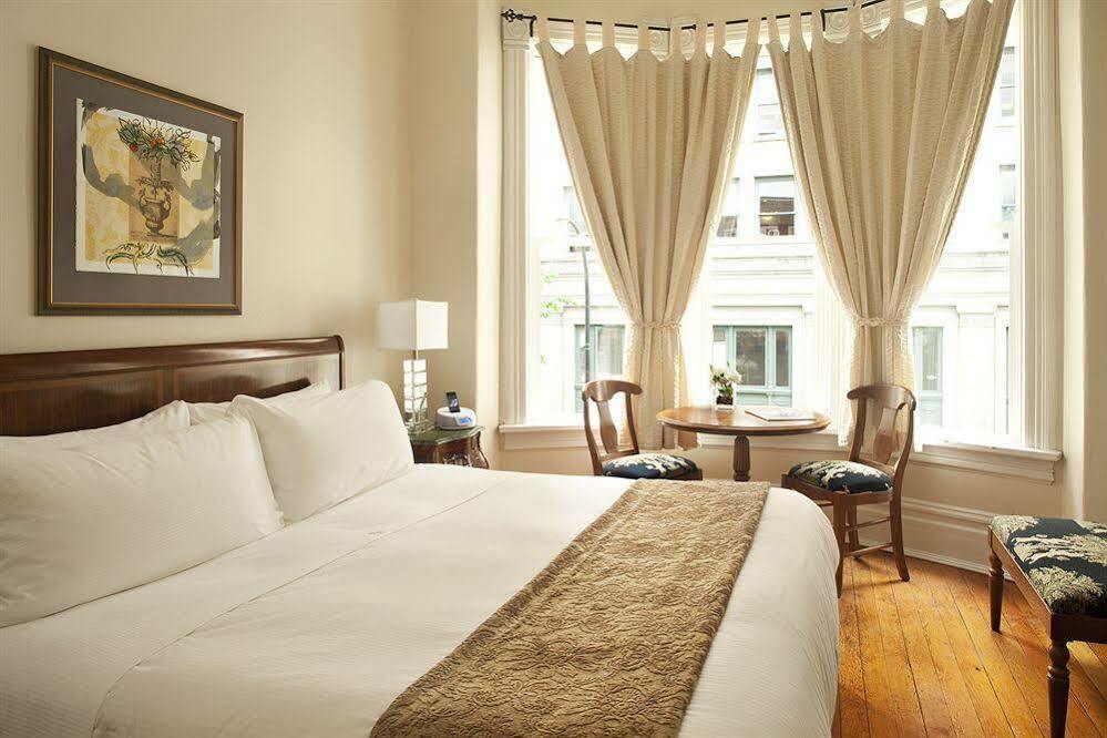 Victorian Hotel Vancouver Dış mekan fotoğraf